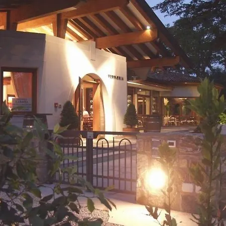 Vinnaeria La 3* Capriva del Friuli